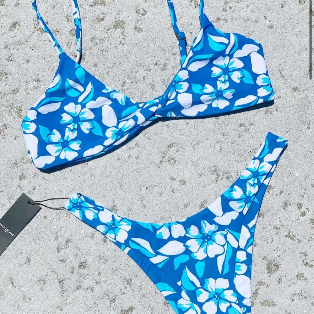 NWT Vaya Island Tahiti Bikini